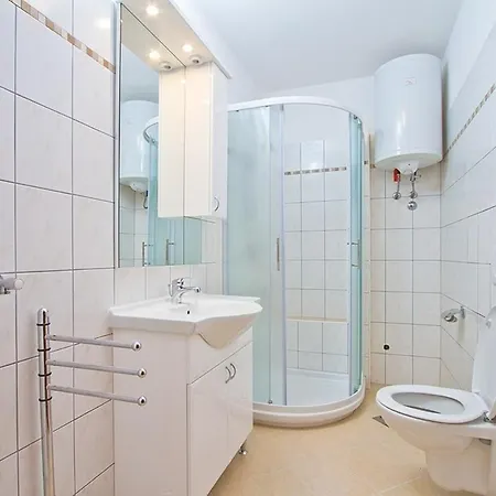 Two-bedroom In Novigrad I Novigrad Istria