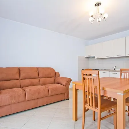 Two-bedroom In Novigrad I Apartment