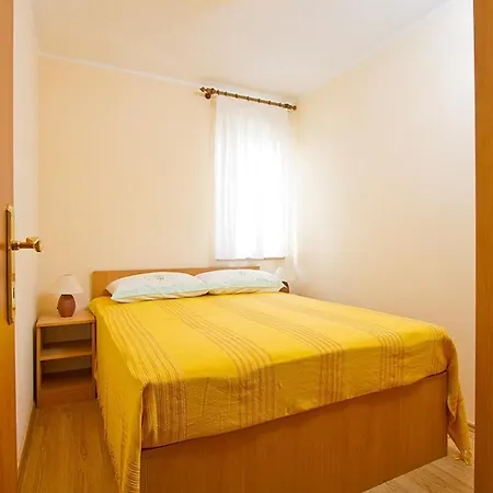 Two-bedroom In Novigrad I * Novigrad Istria