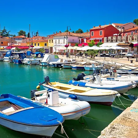 Two-bedroom In Novigrad I